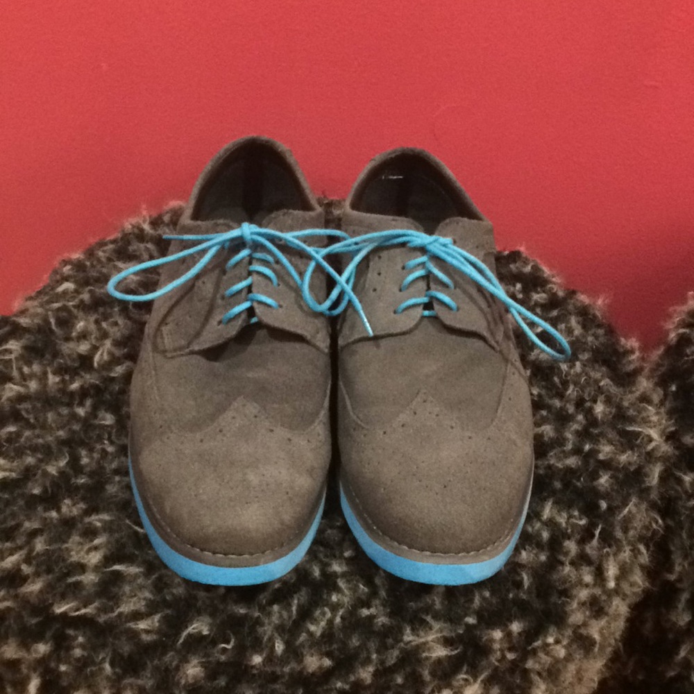 Men’s Perry Ellis Portfolio Dress Shoes Size 9